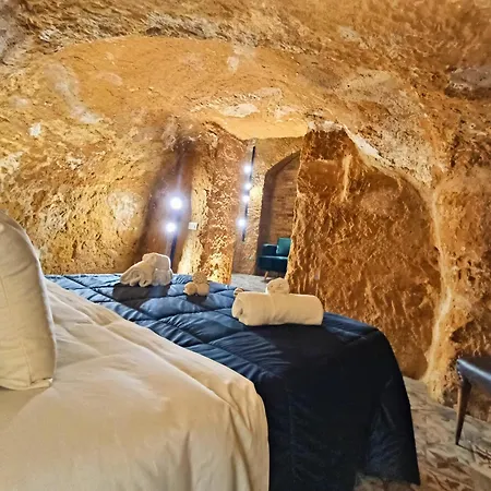 Historic Hypogenian Center *