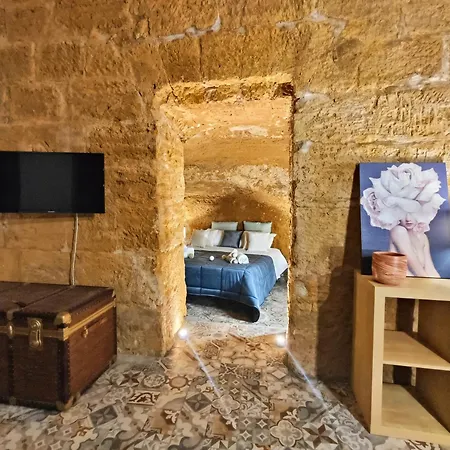 شقة Historic Hypogenian Center